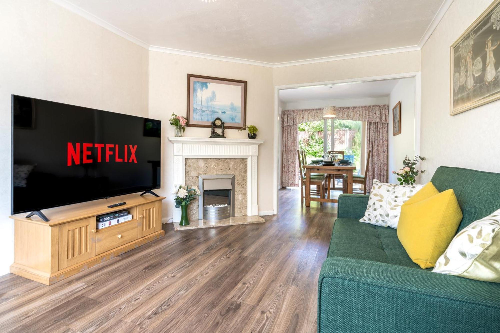 Leicester Oadby 4 Bed Home, 8 Guests, Park 5 Cars Extérieur photo
